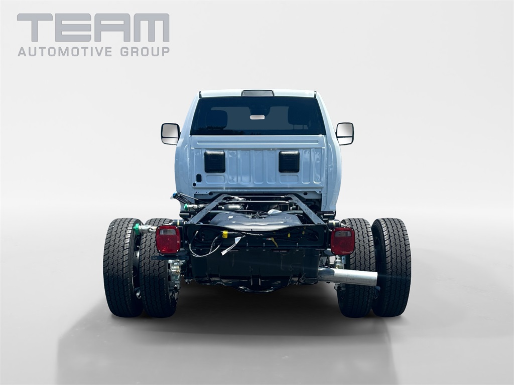 2025 Ram 4500 Tradesman photo 6