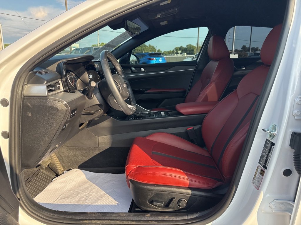 2023 Kia K5 GT-Line photo 21