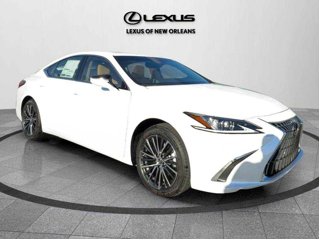 2025 Lexus ES 350's photo