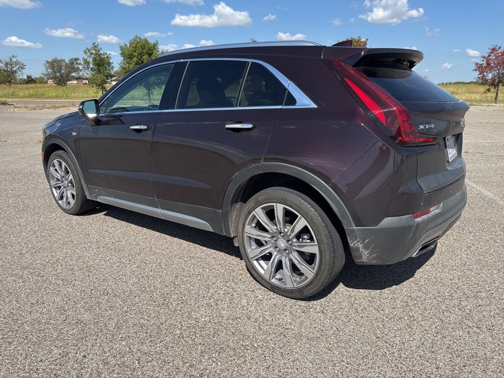 2021 Cadillac XT4 Premium Luxury photo 4