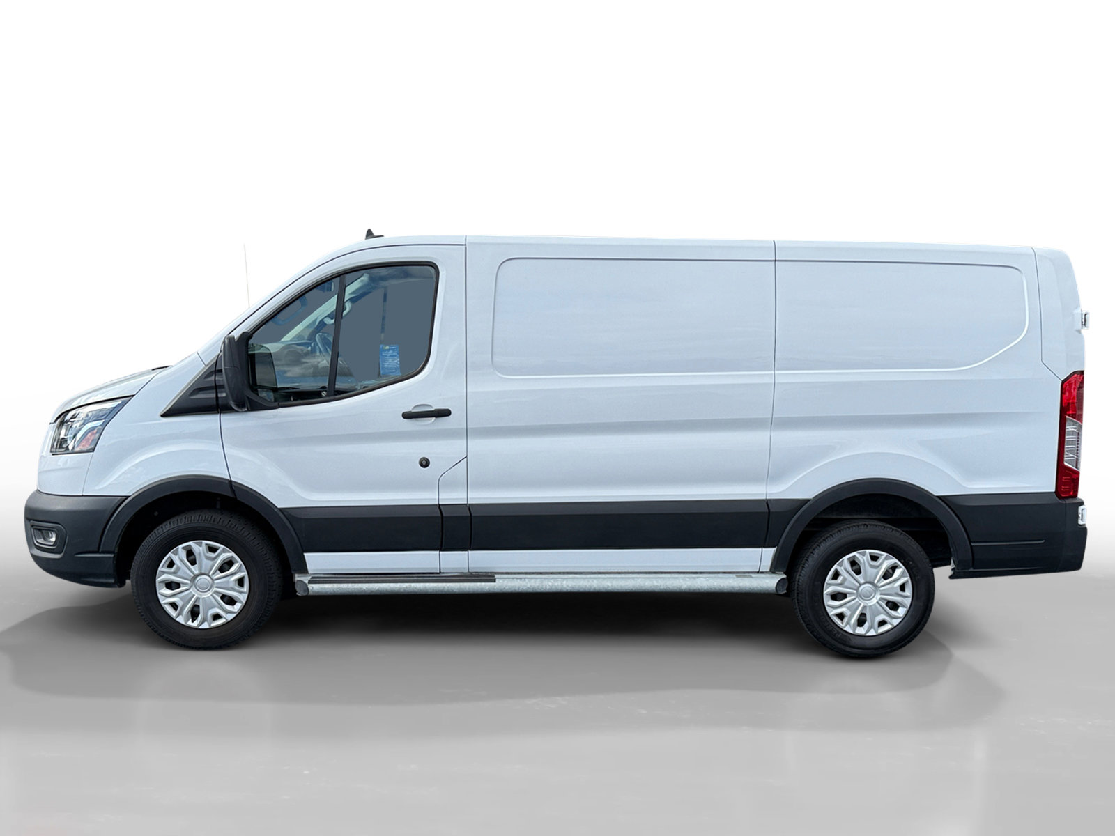 2023 Ford Transit photo 2