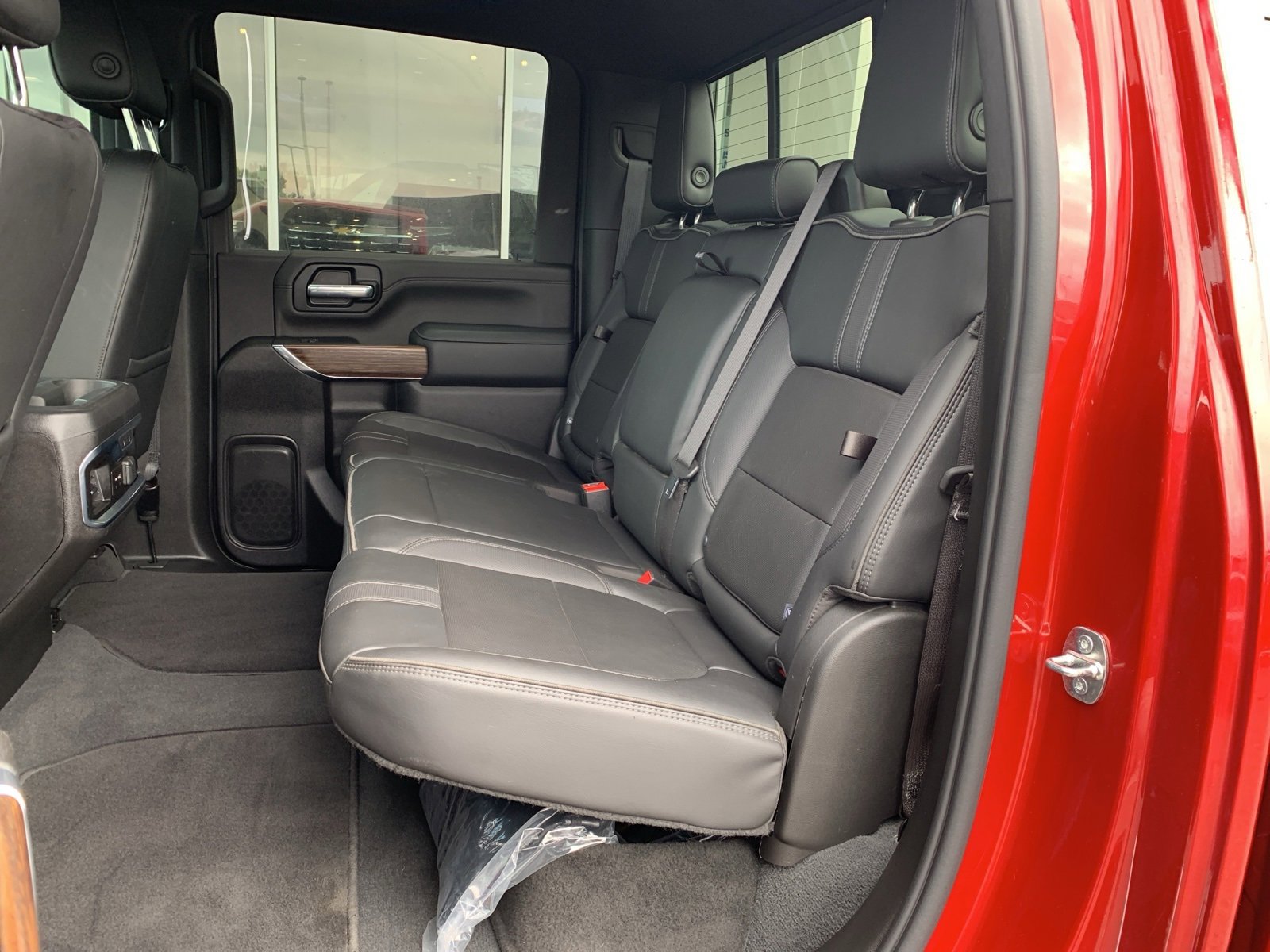 2023 Chevrolet Silverado 2500HD High Country photo 14