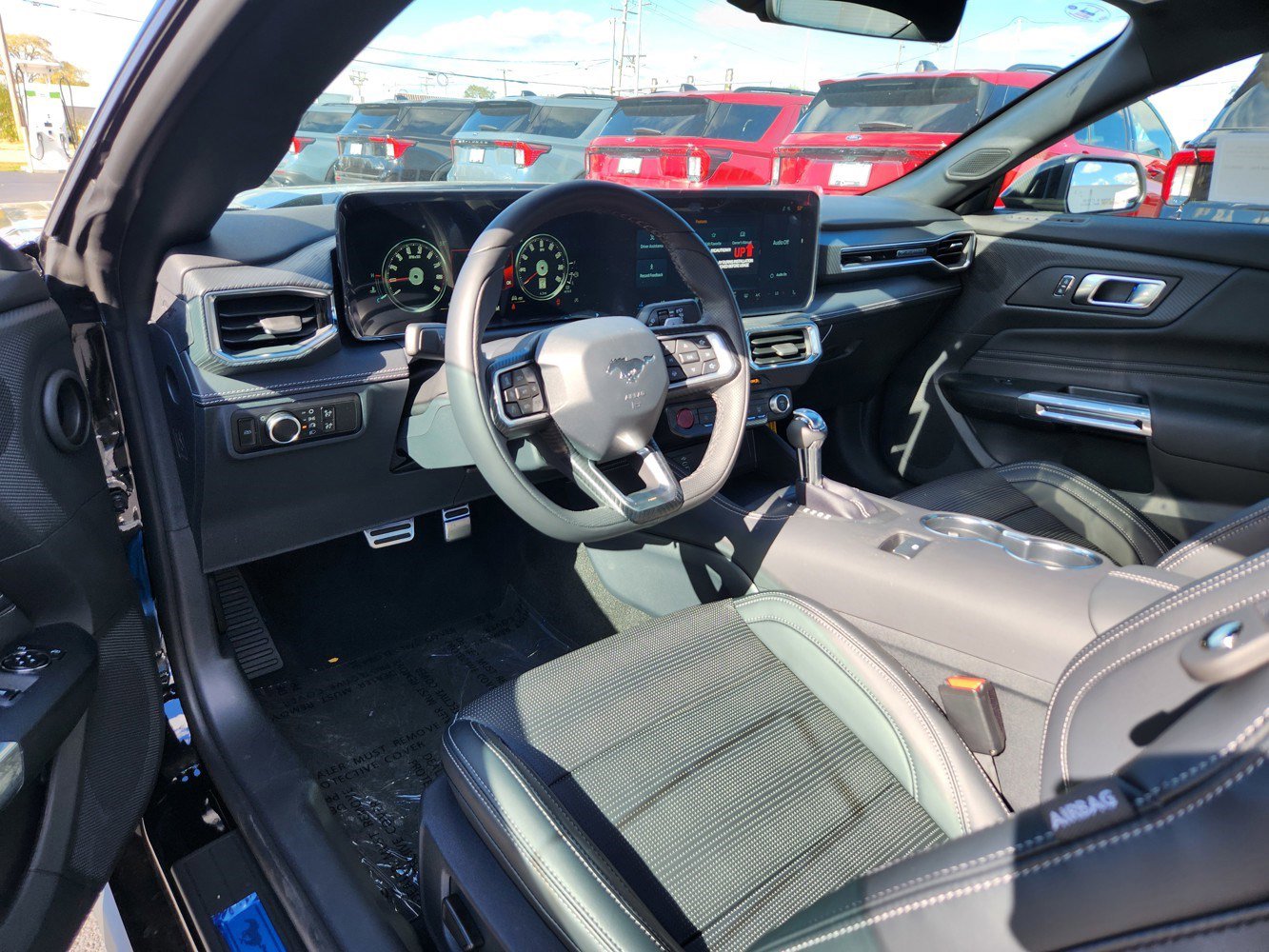 2025 Ford Mustang GT Premium photo 2