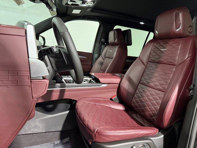 2026 Cadillac Escalade ESV Luxury photo 2