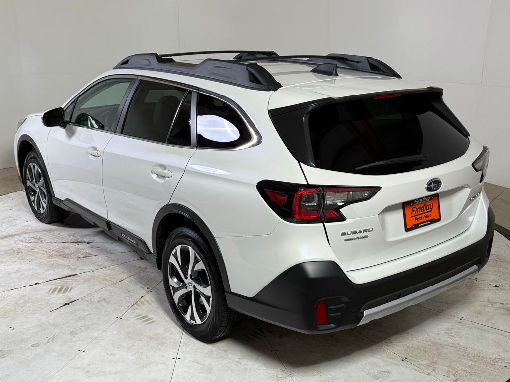 2022 Subaru Outback Limited photo 4