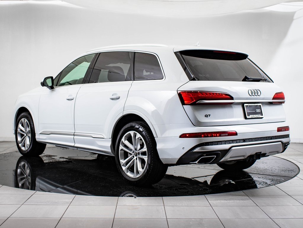 2025 Audi Q7 55 Premium Plus photo 6