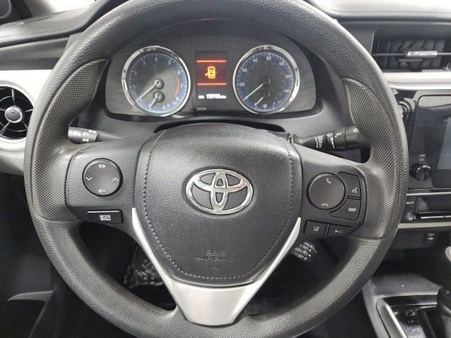 2017 Toyota Corolla LE photo 20