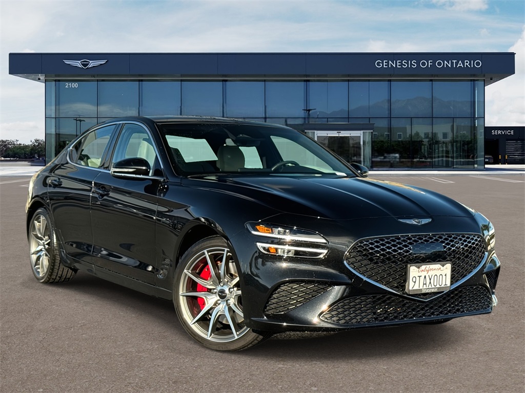 2025 GENESIS G70 Standard's photo