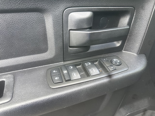 2014 Ram 1500 Express photo 15