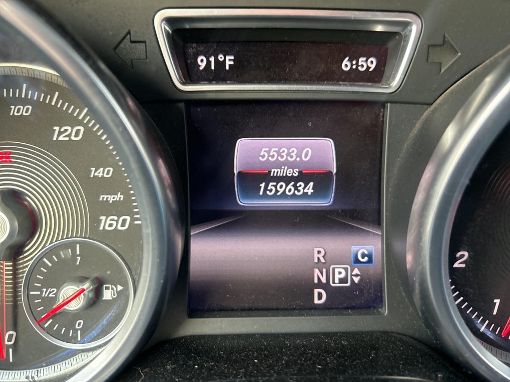 2017 Mercedes Benz GLS 450 4MATIC photo 3