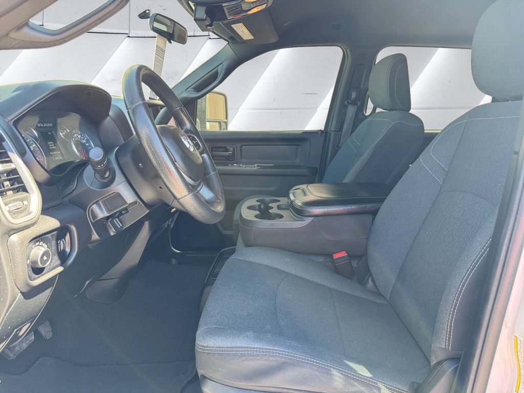 2024 Ram 3500 Tradesman photo 7