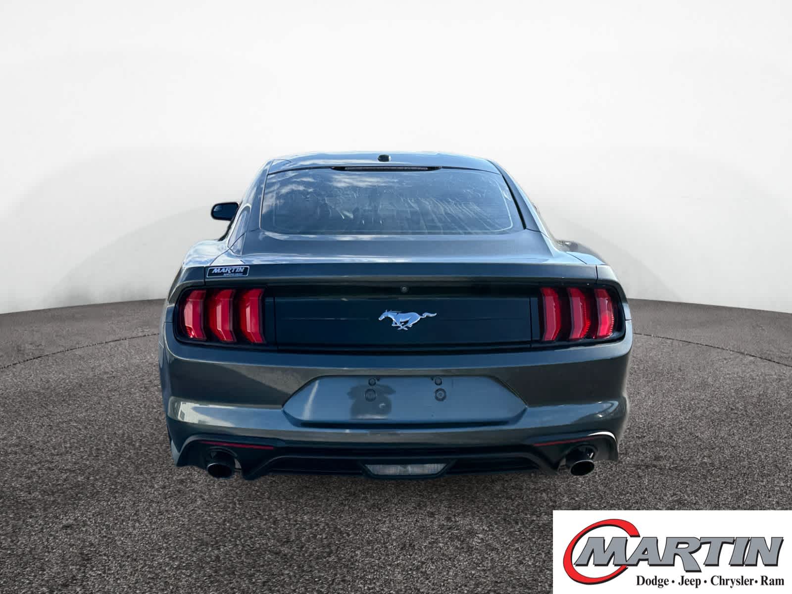 2019 Ford Mustang EcoBoost photo 4