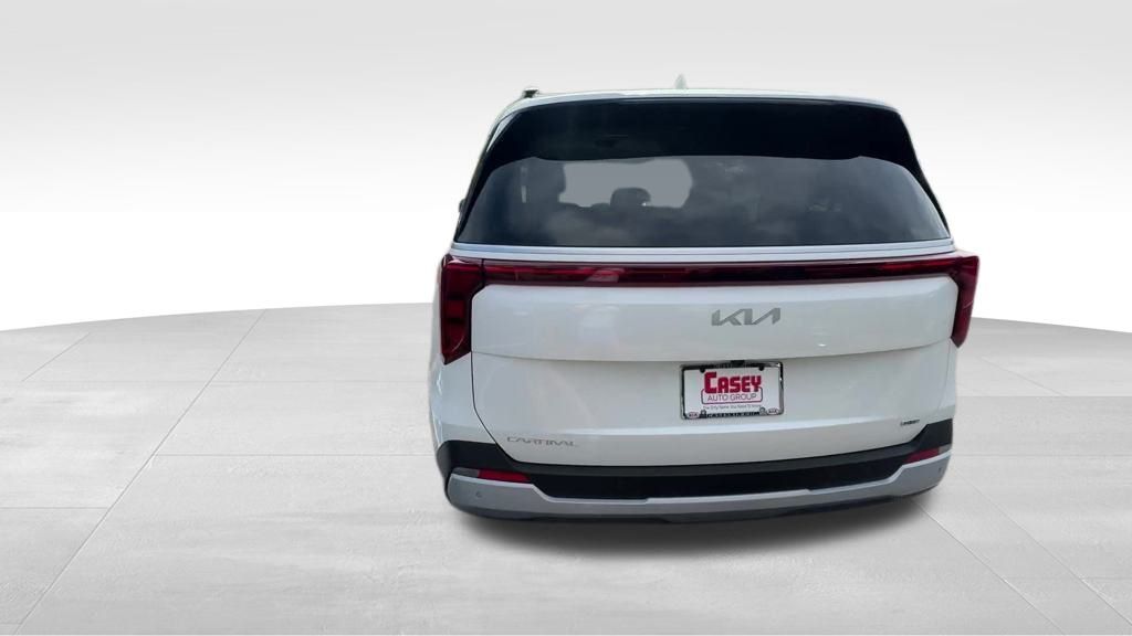 2026 Kia Carnival EX photo 3