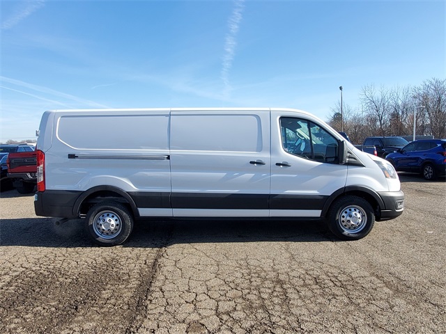 2024 Ford Transit Cargo Van photo 3
