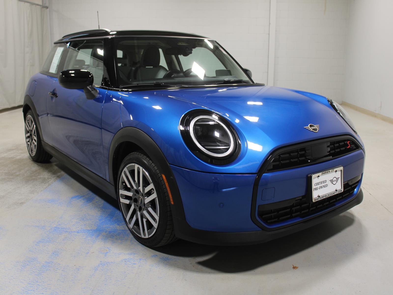 2025 Mini Cooper 2 Door Hardtop S photo 3