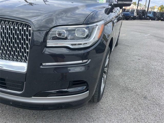 2022 Lincoln Navigator L Reserve photo 9