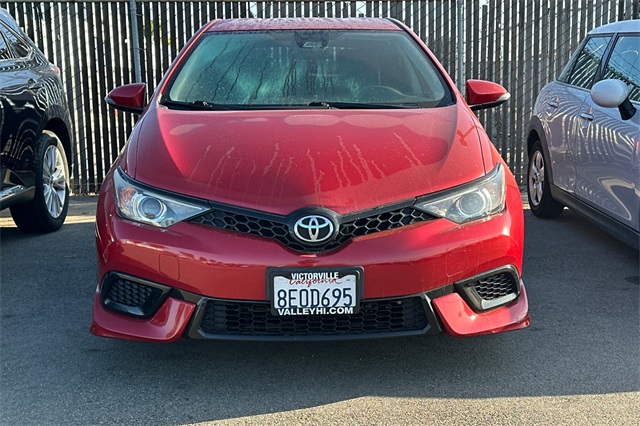 2018 Toyota Corolla iM photo 3