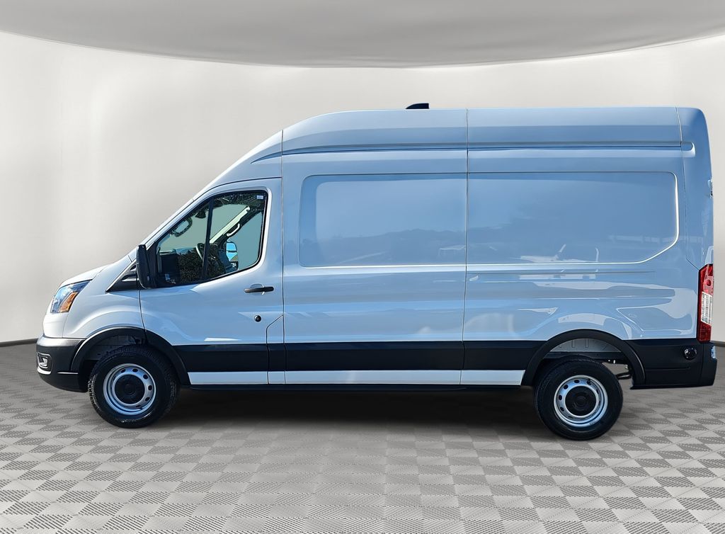 2026 Ford Transit Cargo photo 4