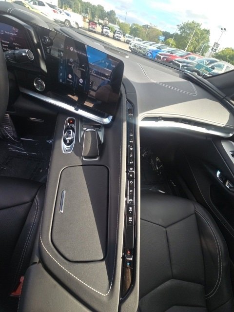2025 Chevrolet Corvette Stingray 1LT photo 21