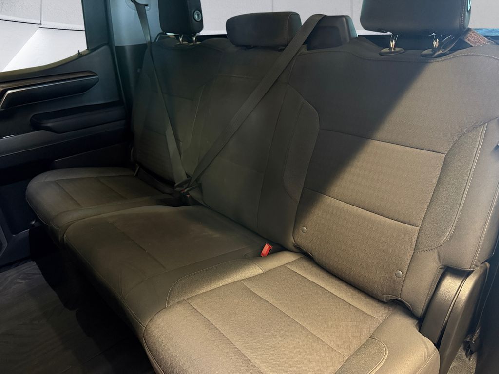 2023 Chevrolet Silverado 1500 RST photo 17