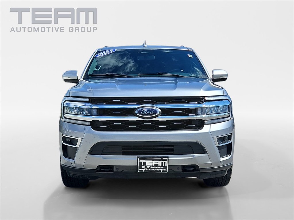 2023 Ford Expedition Limited photo 2