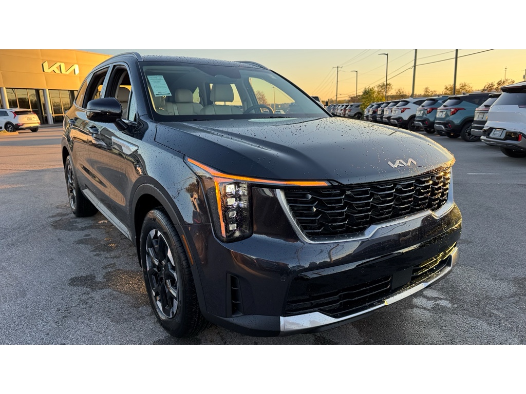 2026 Kia Sorento S's photo