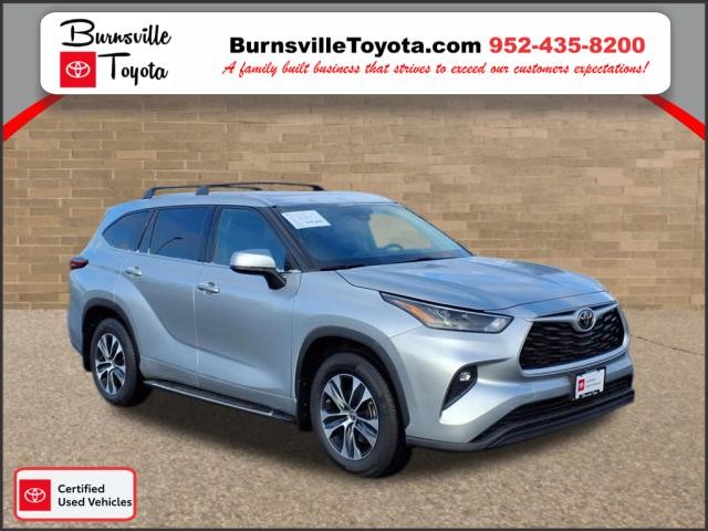 Certified Pre-Owned 2022 Toyota Highlander XLE 4D Sport Utility in ...