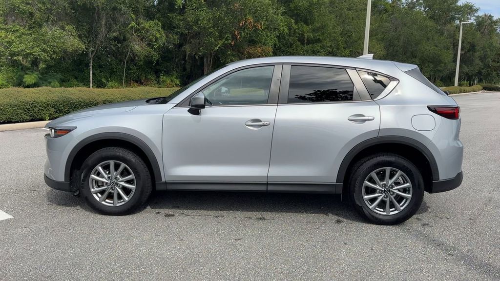 2022 Mazda CX-5 2.5 S Preferred photo 5