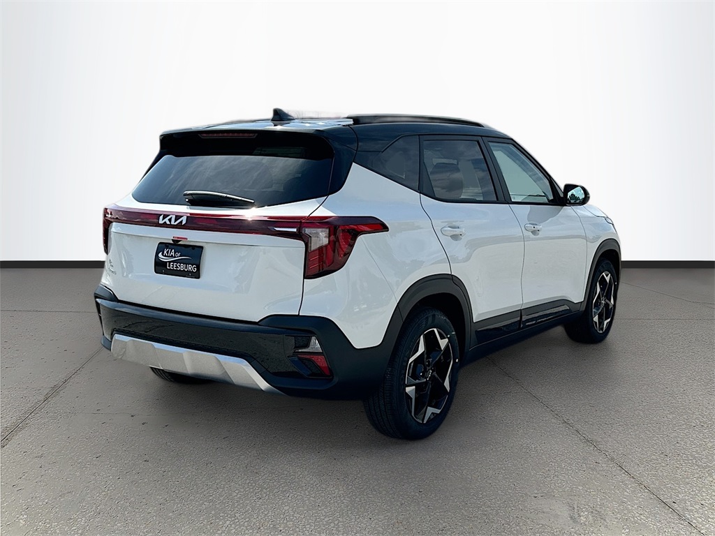 2025 Kia Seltos S photo 2