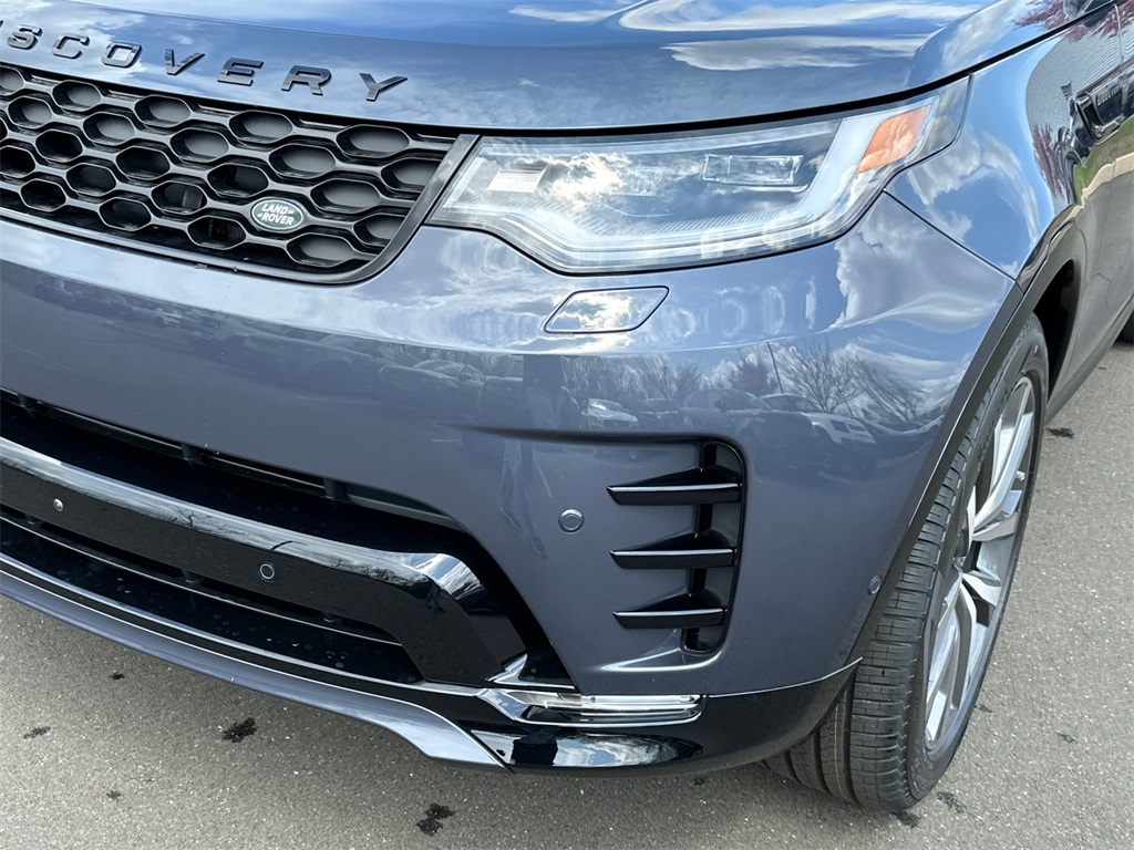 2025 Land Rover Discovery SE photo 7