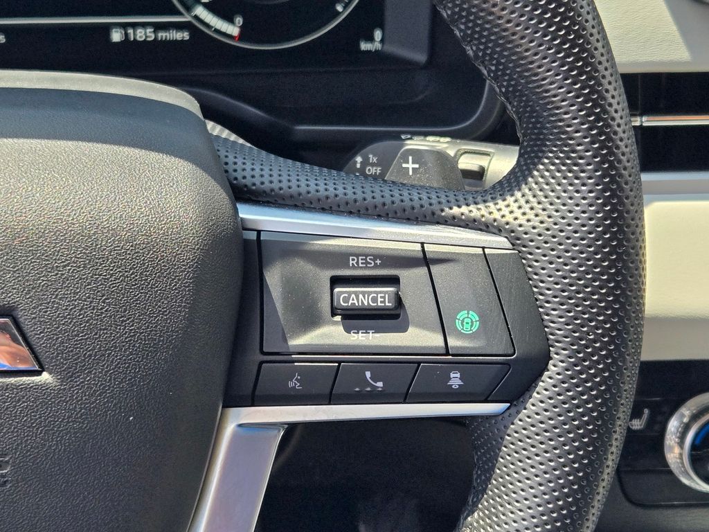 2023 Mitsubishi Outlander SEL photo 27