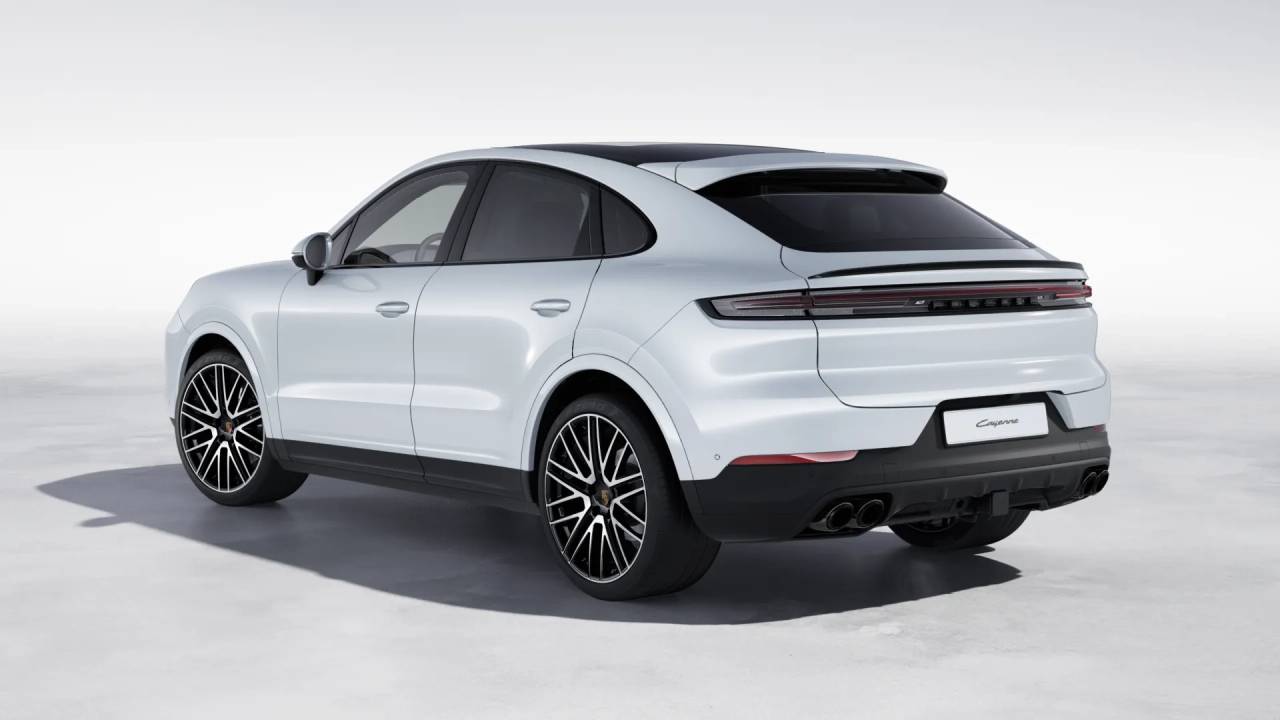 2025 Porsche Cayenne Coupe photo 3