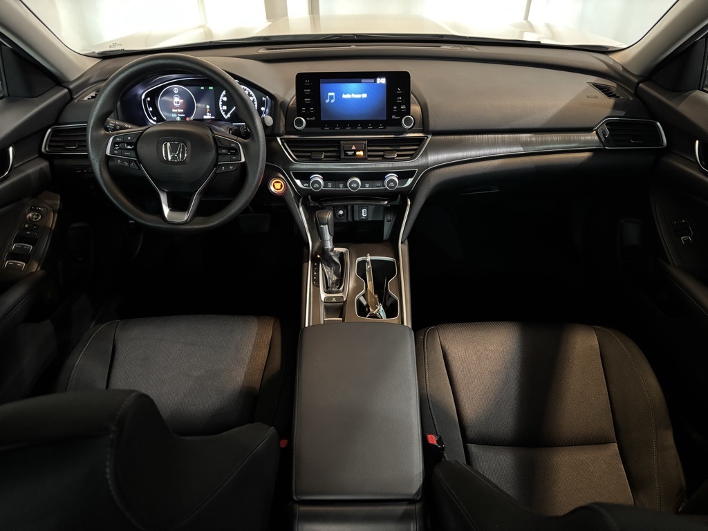2019 Honda Accord LX photo 9