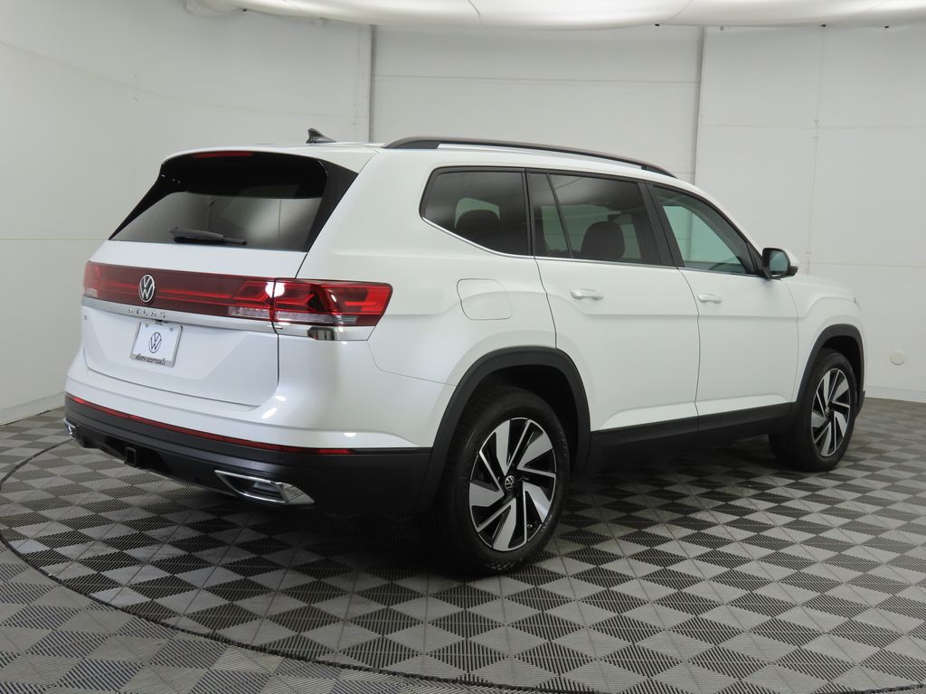 2026 Volkswagen Atlas SE Technology photo 5