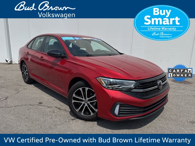 2024 Volkswagen Jetta Sport's photo