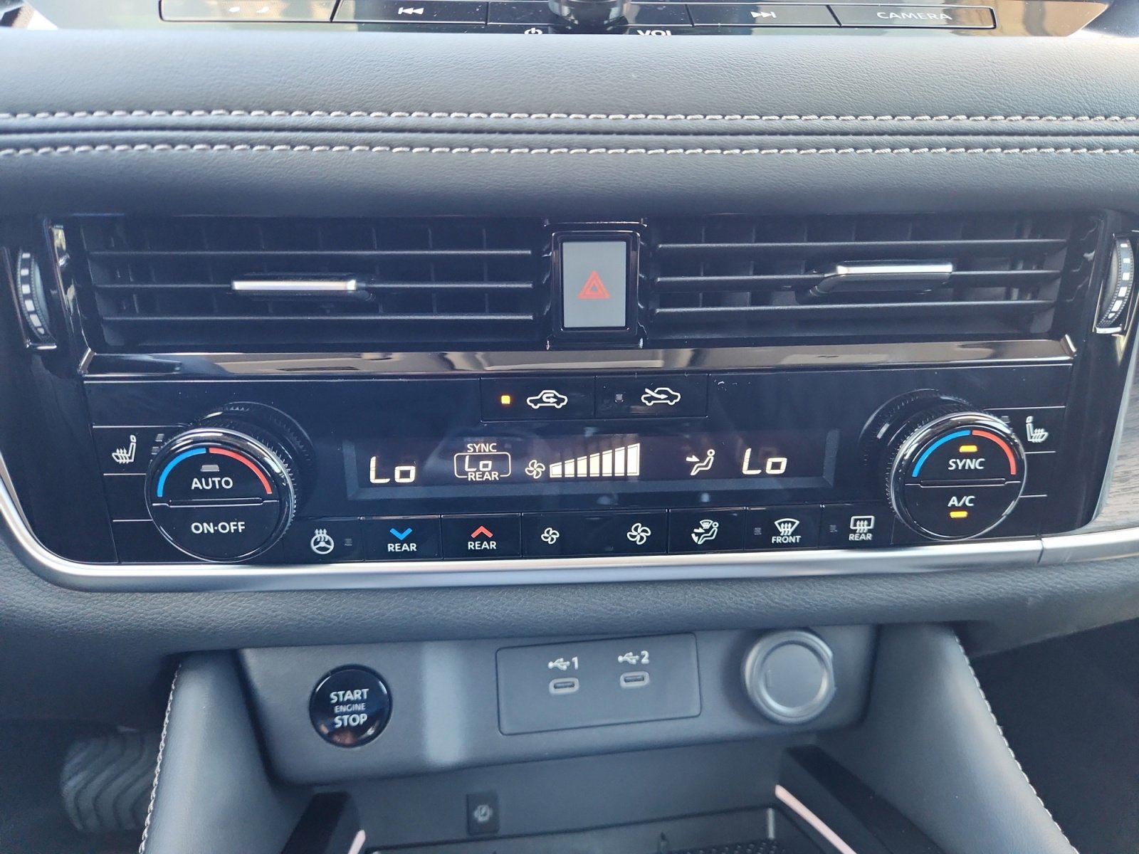 2025 Nissan Rogue Platinum photo 16