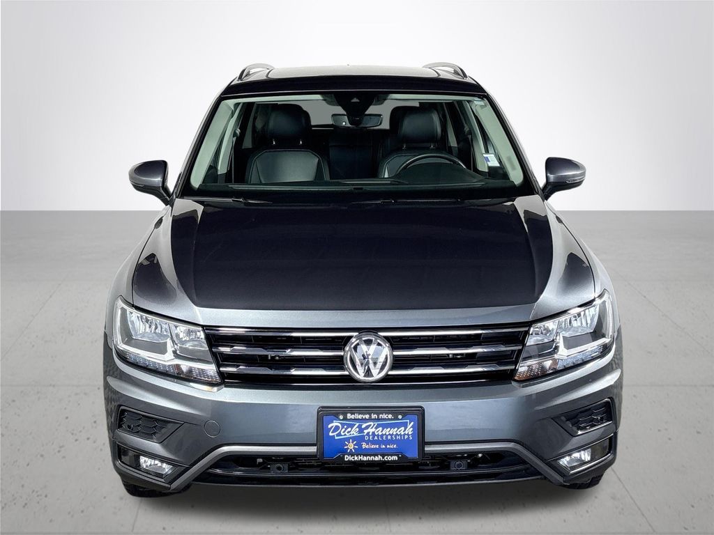 2021 Volkswagen Tiguan SEL photo 3