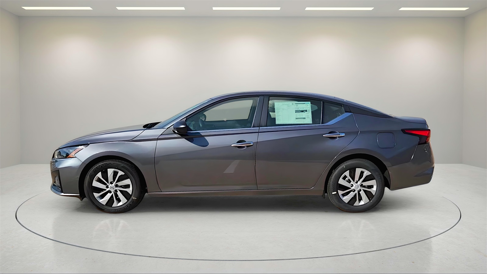 2025 Nissan Altima 2.5 S photo 4