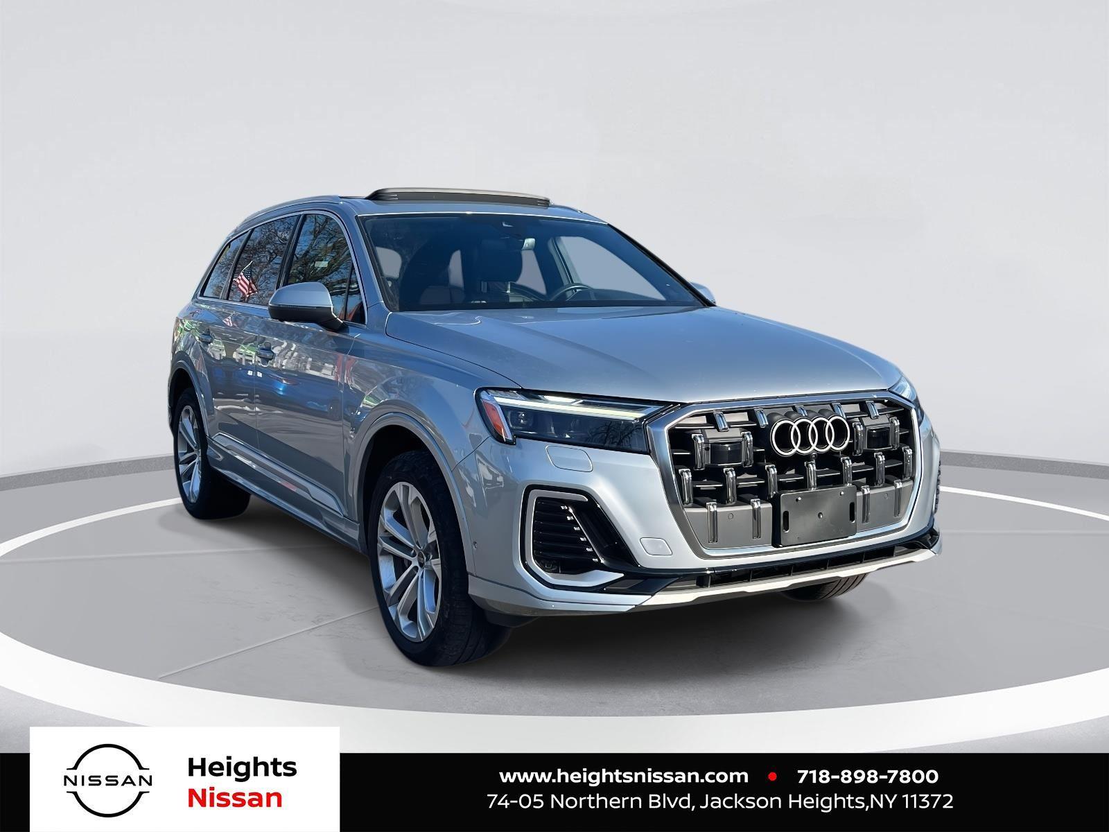 2025 Audi Q7 Premium Plus's photo