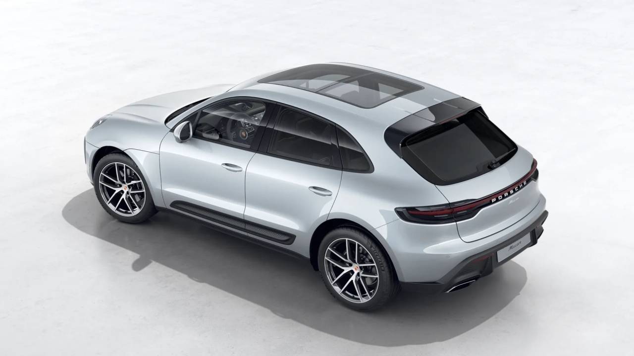 2026 Porsche Macan T photo 4