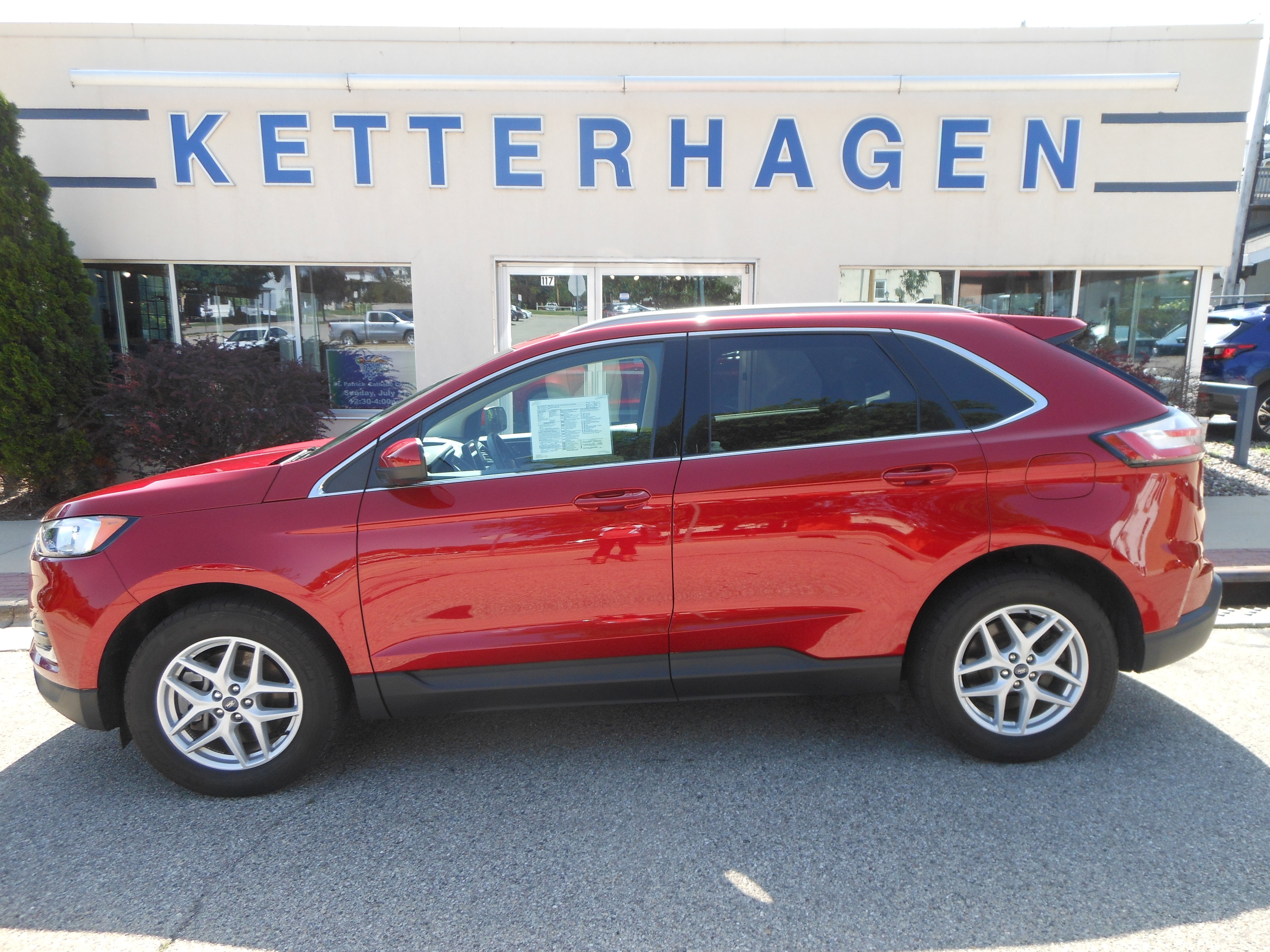 2022 Ford Edge