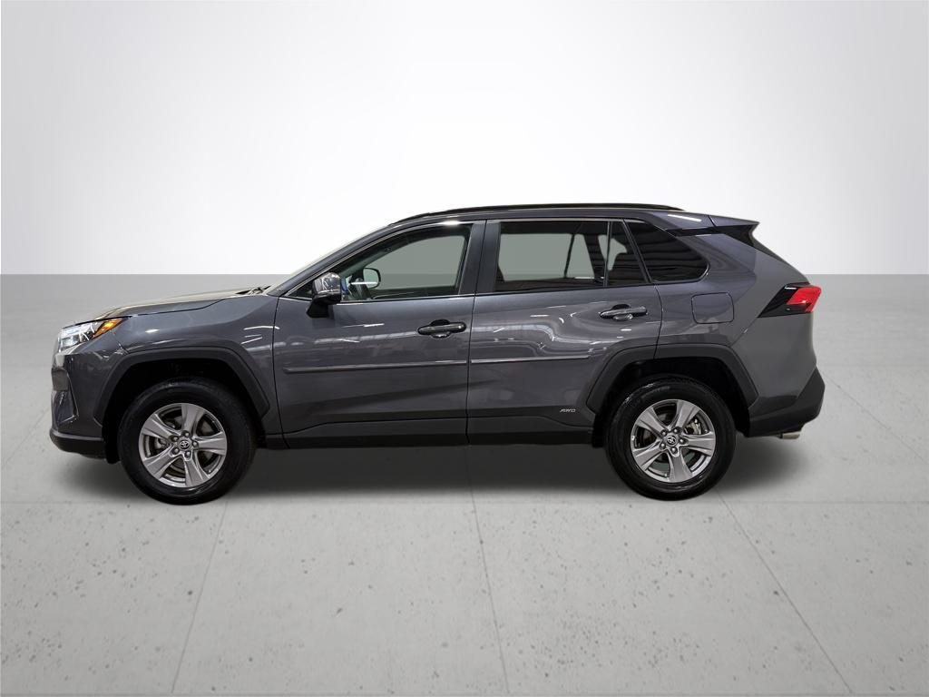 2024 Toyota RAV4 Hybrid LE photo 14
