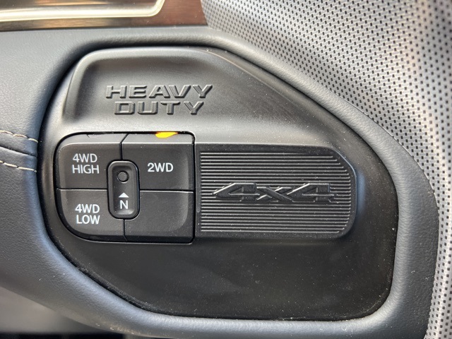 2022 Ram 2500 Limited photo 25