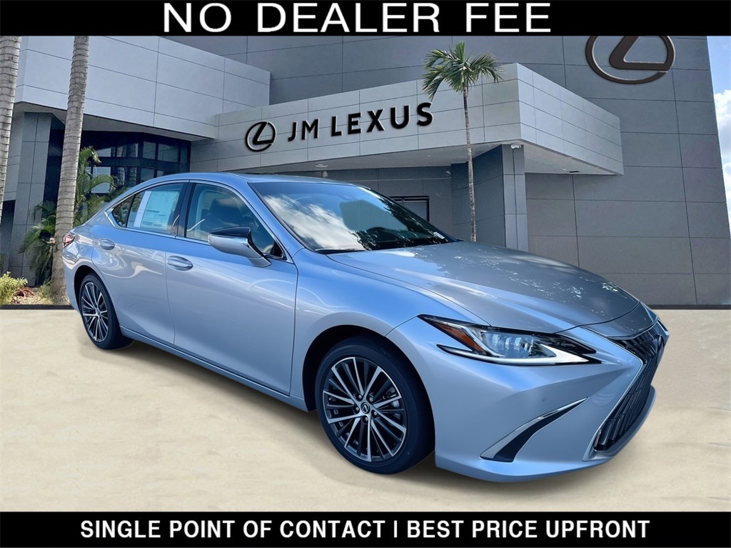 2025 Lexus ES 350's photo