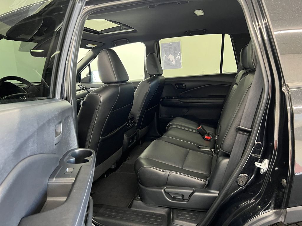2024 Honda Passport EX-L photo 12
