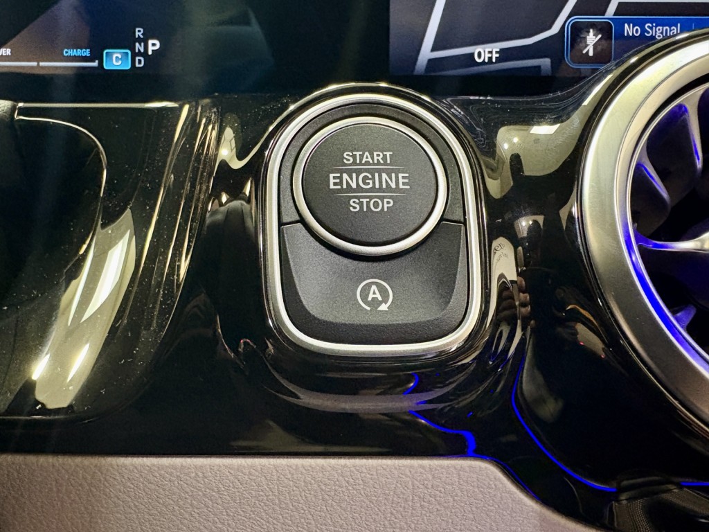 2026 Mercedes Benz GLA 250 photo 19
