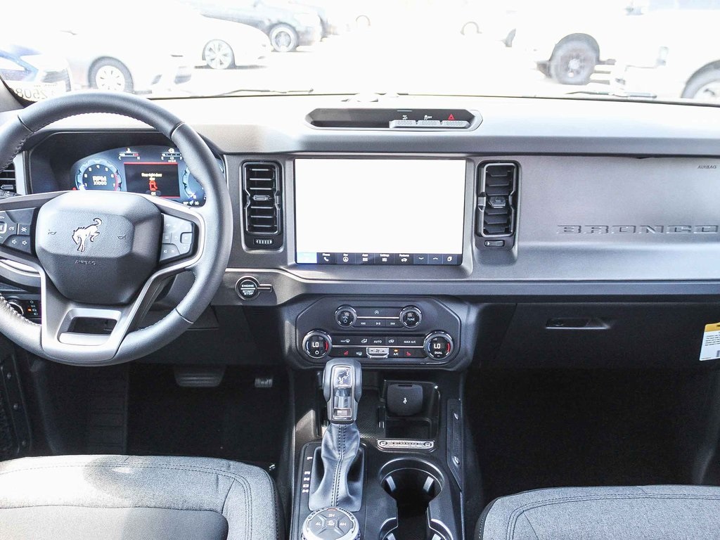 2025 Ford Bronco Big Bend photo 12