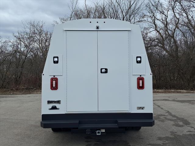 2025 Ford E-350 Base photo 3