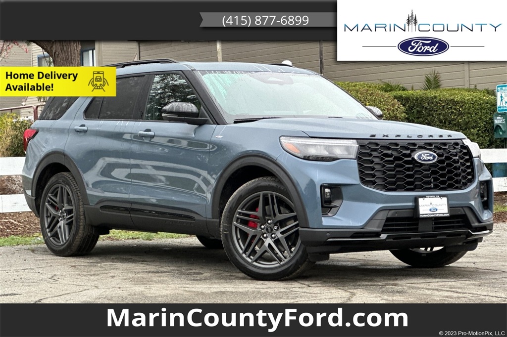 2026 Ford Explorer ST-LINE's photo