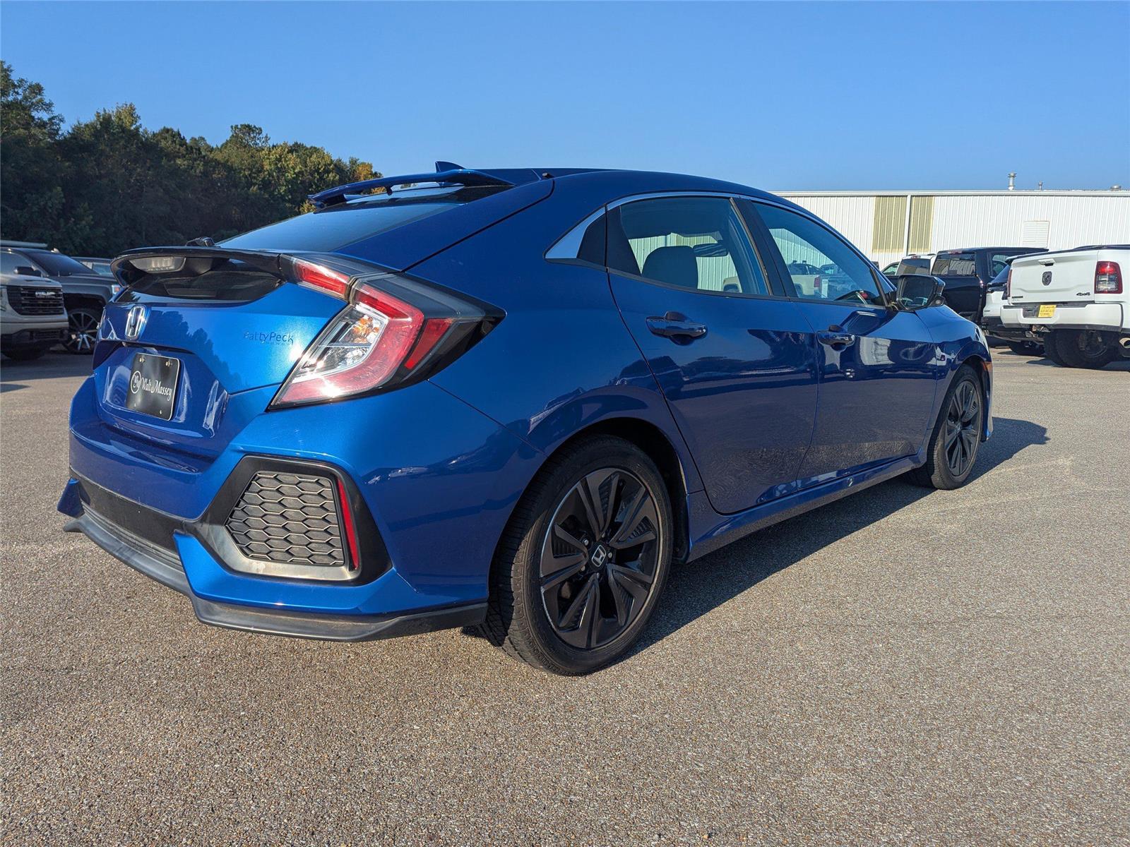 2017 Honda Civic Hatchback EX photo 5